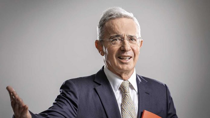 Fiscalía solicita condena contra el expresidente Álvaro Uribe Vélez por presunta manipulación de testigos