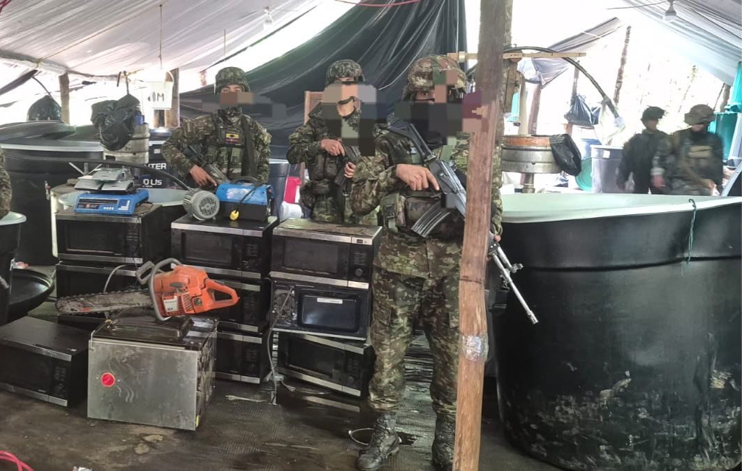 Ejército destruye un megalaboratorio en Cumaribo Vichada.